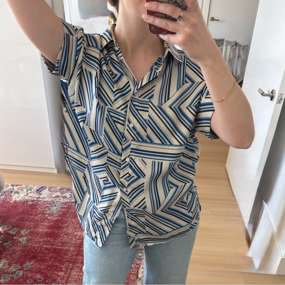 Mango Geometric Stripe Short Sleeve Button-Up Top in Cream and Blue Sz S